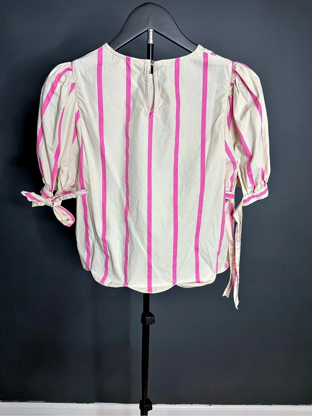 entro Striped Puff Sleeve Blouse in Pink & Cream Size Small